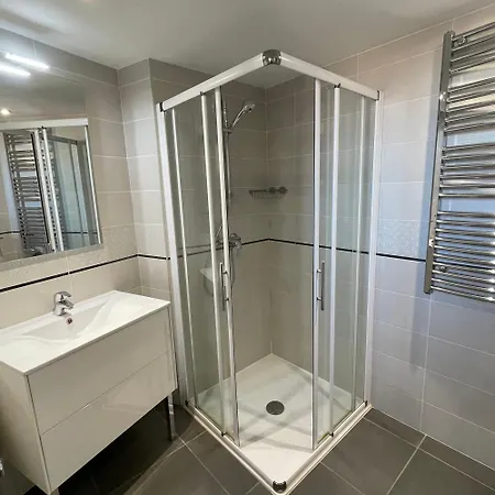 Floor Secret Garden, Cannes