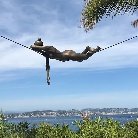 Floor Secret Garden, Daire *