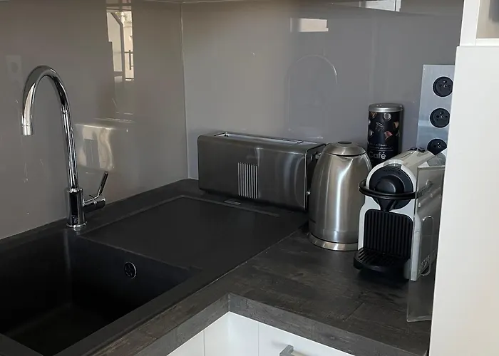 Apartman Floor Secret Garden, *