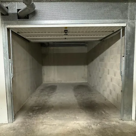 Floor Secret Garden, Cannes